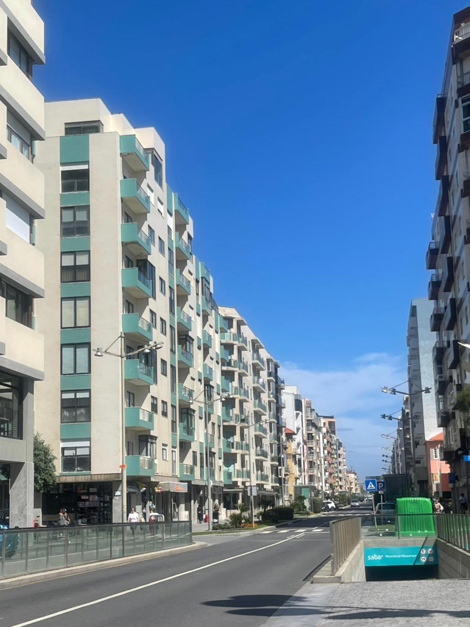 Spacieux Appartement Avec Terrasse Повуа-ди-Варзин Экстерьер фото